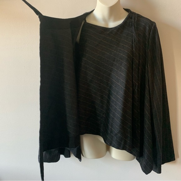 NEW Armani Collezioni Cape Blazer (QQ) - Picture 7 of 11